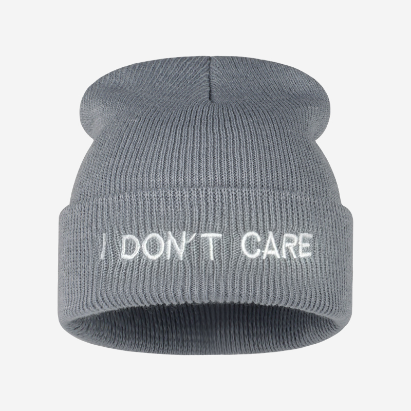 Gorro de punto con texto 'I DO - Beanie Cuffed Knit reseña y precio